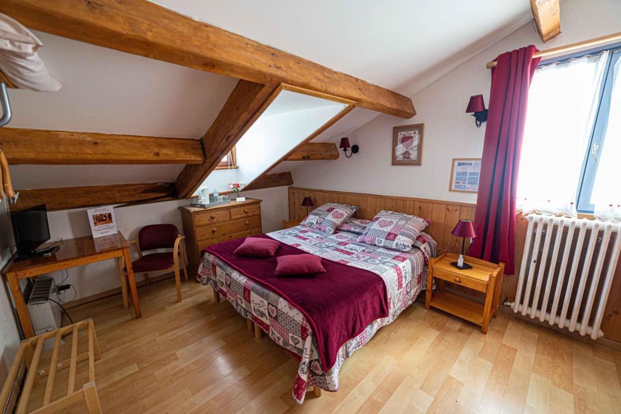 Hotel la Source Allos Exterior foto