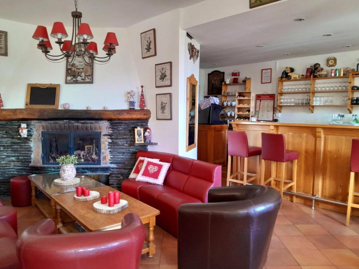 Hotel la Source Allos Exterior foto