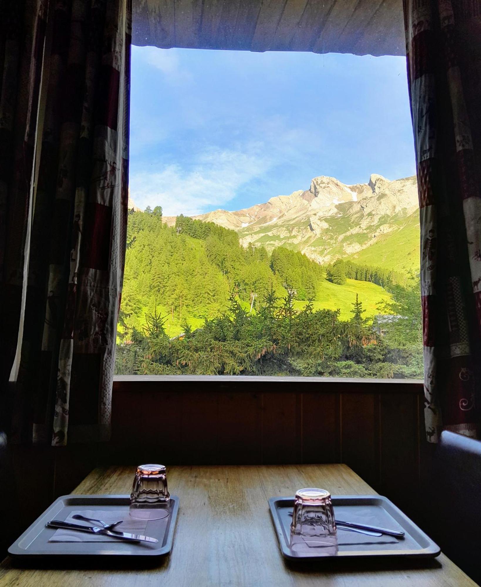 Hotel la Source Allos Exterior foto